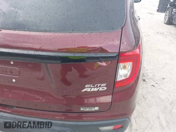 2021 Honda Passport Elite z VIN 5FNYF8H09MB001692, wystawiony jako IAAI lot #42602671 z przebiegiem 45 098 mil mil oraz . Historia ofert i sprzedaży dostępna na DreamBid. Obrazek 19.