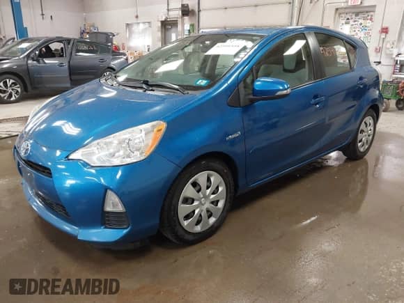 2014 Toyota Prius One z VIN JTDKDTB30E1559751, wystawiony jako IAAI lot #42591558 z przebiegiem 127 520 mil mil oraz . Historia ofert i sprzedaży dostępna na DreamBid. Obrazek 18.