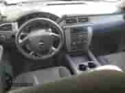 2011 Chevrolet Tahoe Commercial z VIN 1GNLC2E02BR306292, wystawiony jako Copart lot #44136095 z przebiegiem 172 104 mil mil oraz Szkoda całkowita • Salvage title. Historia ofert i sprzedaży dostępna na DreamBid. Obrazek 8.