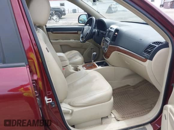 2009 Hyundai Santa Fe Limited z VIN 5NMSH73E69H308403, wystawiony jako IAAI lot #42252954 z przebiegiem 130 293 mil mil oraz . Historia ofert i sprzedaży dostępna na DreamBid. Obrazek 5.