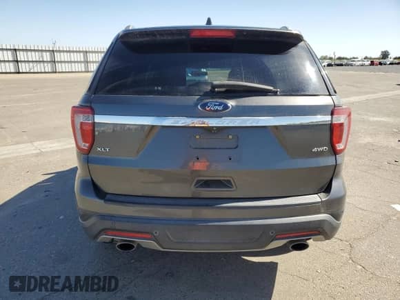2018 Ford Explorer XLT with VIN 1FM5K8D83JGC42154, listed as a Copart auction lot 82357525 with 101,670 mi miles and Salvage title. Bid and sale history available at DreamBid. Image 6.