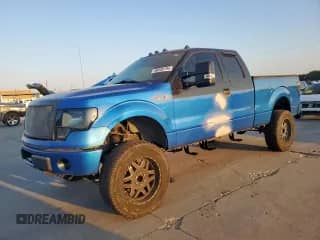 2010 Ford F-150 XL z VIN 1FTEX1CW4AFA32293, wystawiony jako Copart lot #68508195 z przebiegiem 126 952 mil mil oraz Czysty tytuł • Clean title. Historia ofert i sprzedaży dostępna na DreamBid. Obrazek 1.