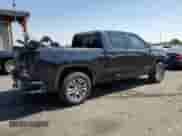 2021 GMC Sierra 1500 Denali z VIN 1GTU9FED6MZ131697, wystawiony jako Copart lot #57810125 z przebiegiem 111 335 mil mil oraz Szkoda całkowita • Salvage title. Historia ofert i sprzedaży dostępna na DreamBid. Obrazek 3.