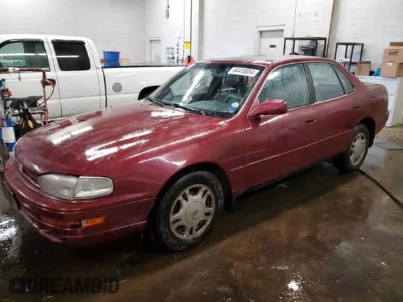 1992 Toyota Camry с VIN JT2VK13E1N0104283, выставлен на аукционе Copart как лот 84410054 с пробегом 317 177 миль миль и Списание • Salvage title. История ставок и продаж доступна на DreamBid. Изображение 1.