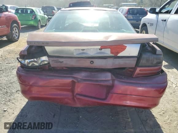 1997 Dodge Intrepid z VIN 2B3HD46T8VH500413, wystawiony jako Copart lot #76364684 z przebiegiem 69 718 mil mil oraz Szkoda całkowita • Salvage title. Historia ofert i sprzedaży dostępna na DreamBid. Obrazek 6.