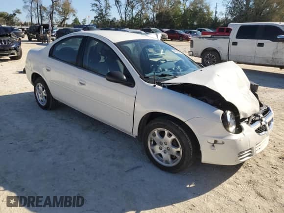 2005 Dodge Neon SXT z VIN 1B3ES56C85D259058, wystawiony jako Copart lot #48580025 z przebiegiem 53 782 mil mil oraz Szkoda całkowita • Salvage title. Historia ofert i sprzedaży dostępna na DreamBid. Obrazek 4.
