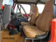 1992 Jeep Wrangler с VIN 2J4FY29S4NJ535843, выставлен на аукционе Copart как лот 50952765 с пробегом 249 428 миль миль и Списание • Salvage title. История ставок и продаж доступна на DreamBid. Изображение 7.