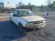 2003 Chevrolet S-10 LS с VIN 1GCCS14H538183446, выставлен на аукционе IAAI как лот 42029366 с пробегом Не указан миль и . История ставок и продаж доступна на DreamBid. Изображение 1.