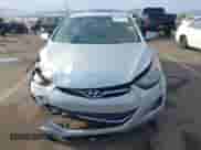 2013 Hyundai Elantra Limited с VIN 5NPDH4AE6DH320122, выставлен на аукционе IAAI как лот 43418372 с пробегом 142 483 миль миль и . История ставок и продаж доступна на DreamBid. Изображение 12.