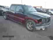 2005 Chevrolet Silverado 1500 LS z VIN 2GCEC13T751334286, wystawiony jako IAAI lot #41183917 z przebiegiem 229 192 mil mil oraz . Historia ofert i sprzedaży dostępna na DreamBid. Obrazek 1.