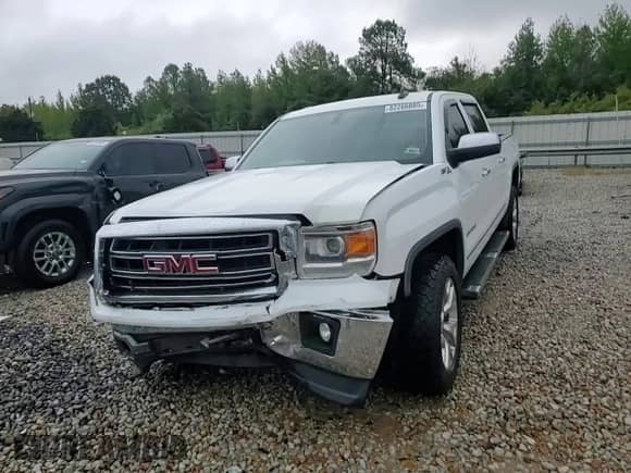 2015 GMC Sierra 1500 SLT z VIN 3GTU2VEC0FG334335, wystawiony jako Copart lot #82266885 z przebiegiem 193 978 mil mil oraz Szkoda całkowita • Salvage title. Historia ofert i sprzedaży dostępna na DreamBid. Obrazek 13.