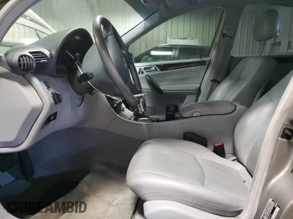 2004 Mercedes-Benz C 240 with VIN WDBRF81J04F544401, listed as a Copart auction lot 89203165 with 148,924 mi miles and Non repairable. Bid and sale history available at DreamBid. Image 7.