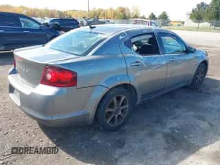 2012 Dodge Avenger SE с VIN 1C3CDZABXCN132720, выставлен на аукционе IAAI как лот 43397249 с пробегом 212 715 миль миль и . История ставок и продаж доступна на DreamBid. Изображение 4.