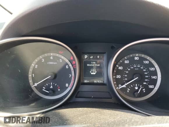 2017 Hyundai Santa Fe 2.4L with VIN 5NMZU3LB6HH052366, listed as a Copart auction lot 67014195 with 96,763 mi miles and Salvage title. Bid and sale history available at DreamBid. Image 9.