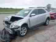 2015 Chevrolet Equinox LT z VIN 2GNFLCE33F6422566, wystawiony jako IAAI lot #42323286 z przebiegiem 167 924 mil mil oraz . Historia ofert i sprzedaży dostępna na DreamBid. Obrazek 2.