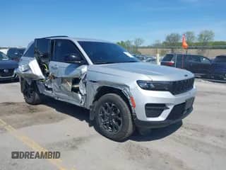 2024 Jeep Grand Cherokee Altitude with VIN 1C4RJHAG6RC215473, listed as a IAAI auction lot 42223275 with 11,199 mi miles and . Bid and sale history available at DreamBid. Image 1.