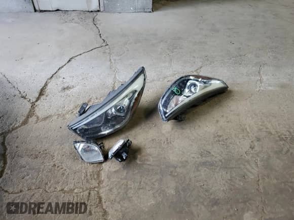 2015 Hyundai Tucson SE с VIN KM8JUCAG7FU052065, выставлен на аукционе Copart как лот 69374545 с пробегом 84 101 миль миль и Списание • Salvage title. История ставок и продаж доступна на DreamBid. Изображение 13.