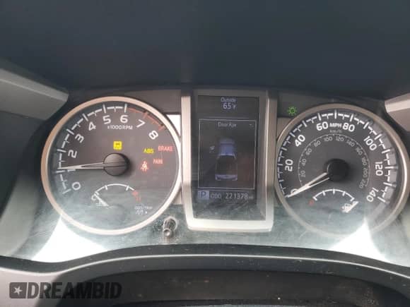 2017 Toyota Tacoma SR5 with VIN 3TMBZ5DN9HM012089, listed as a Copart auction lot 86295415 with 221,378 mi miles and Salvage title. Bid and sale history available at DreamBid. Image 9.