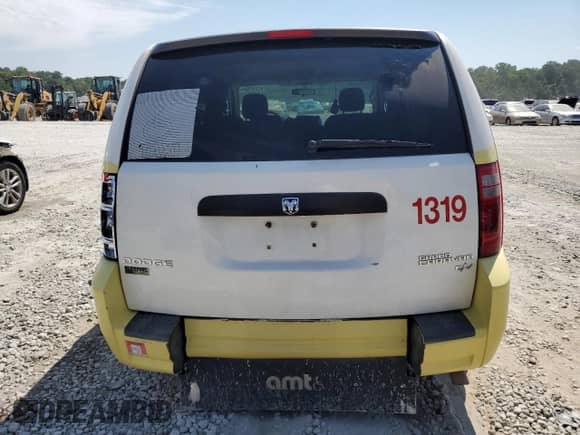 2010 Dodge Grand Caravan Cargo with VIN 2D4RN1AE0AR263835, listed as a Copart auction lot 67247684 with 341,790 mi miles and Salvage title. Bid and sale history available at DreamBid. Image 6.