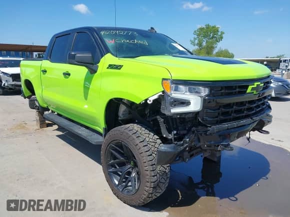 2022 Chevrolet Silverado 1500 RST z VIN 1GCUDEED7NZ585337, wystawiony jako IAAI lot #42092773 z przebiegiem 37 402 mil mil oraz . Historia ofert i sprzedaży dostępna na DreamBid. Obrazek 1.