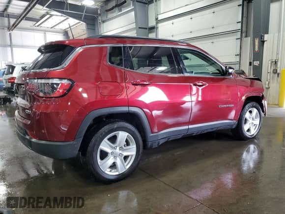 2022 Jeep Compass Latitude с VIN 3C4NJDBB2NT156849, выставлен на аукционе Copart как лот 69195475 с пробегом 33 100 миль миль и Списание • Salvage title. История ставок и продаж доступна на DreamBid. Изображение 3.
