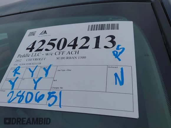 2012 Chevrolet Suburban LT с VIN 1GNSCJE08CR211338, выставлен на аукционе IAAI как лот 42504213 с пробегом 280 651 миль миль и . История ставок и продаж доступна на DreamBid. Изображение 17.