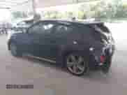 2013 Hyundai Veloster Turbo с VIN KMHTC6AEXDU167848, выставлен на аукционе IAAI как лот 43353403 с пробегом 84 077 миль миль и . История ставок и продаж доступна на DreamBid. Изображение 3.