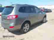 2011 Hyundai Santa Fe SE с VIN 5XYZHDAG3BG055610, выставлен на аукционе IAAI как лот 42568292 с пробегом 129 015 миль миль и . История ставок и продаж доступна на DreamBid. Изображение 4.