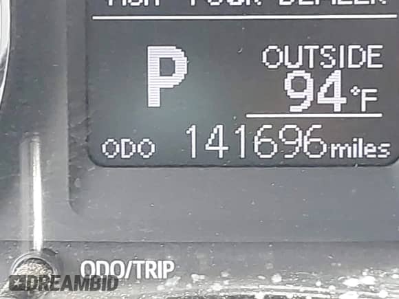 2019 Toyota Corolla L z VIN 5YFBURHE6KP900265, wystawiony jako IAAI lot #42641094 z przebiegiem 141 696 mil mil oraz . Historia ofert i sprzedaży dostępna na DreamBid. Obrazek 14.