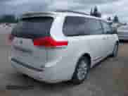 2014 Toyota Sienna Limited с VIN 5TDDK3DC1ES076946, выставлен на аукционе IAAI как лот 42563258 с пробегом 85 197 миль миль и . История ставок и продаж доступна на DreamBid. Изображение 4.