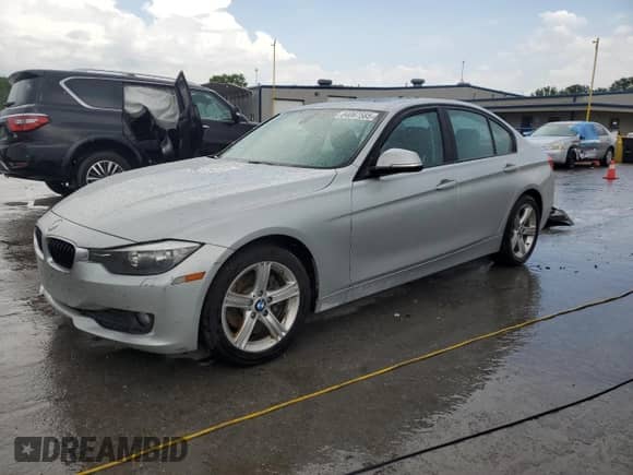 2014 BMW 3 Series 328d xDrive with VIN WBA3D5C55EKX95397, listed as a Copart auction lot 64067585 with 267,962 mi miles and Clean title. Bid and sale history available at DreamBid. Image 1.