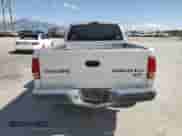 2003 Dodge Dakota Sport z VIN 1D7HG38X03S212560, wystawiony jako Copart lot #59052995 z przebiegiem 271 967 mil mil oraz Szkoda całkowita • Salvage title. Historia ofert i sprzedaży dostępna na DreamBid. Obrazek 6.