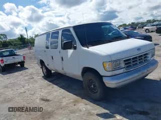 1996 Ford Econoline Cargo с VIN 1FTFE24Y9THB01647, выставлен на аукционе IAAI как лот 42990641 с пробегом 312 069 миль миль и . История ставок и продаж доступна на DreamBid. Изображение 1.