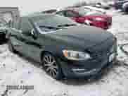 2015 Volvo S60 T6 Drive-E with VIN YV149MFK5F2339707, listed as a Copart auction lot 82493884 with 87,932 mi miles and Salvage title. Bid and sale history available at DreamBid. Image 11.