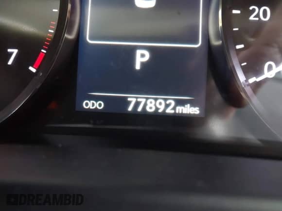 2018 Lexus IS 300 z VIN JTHC81D25J5033053, wystawiony jako IAAI lot #40852465 z przebiegiem 77 892 mil mil oraz . Historia ofert i sprzedaży dostępna na DreamBid. Obrazek 15.