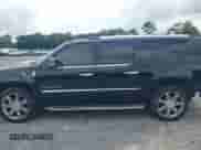 2014 Cadillac Escalade ESV Luxury с VIN 1GYS4HEF6ER199190, выставлен на аукционе IAAI как лот 42365693 с пробегом 144 875 миль миль и . История ставок и продаж доступна на DreamBid. Изображение 15.