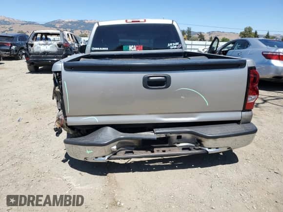 2000 GMC Sierra 1500 SL z VIN 1GTEC14V8YZ254071, wystawiony jako Copart lot #63815325 z przebiegiem 181 362 mil mil oraz Szkoda całkowita • Salvage title. Historia ofert i sprzedaży dostępna na DreamBid. Obrazek 6.