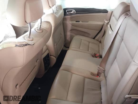 2020 Jeep Grand Cherokee Limited with VIN 1C4RJFBGXLC239821, listed as a IAAI auction lot 41216680 with 83,055 mi miles and . Bid and sale history available at DreamBid. Image 8.