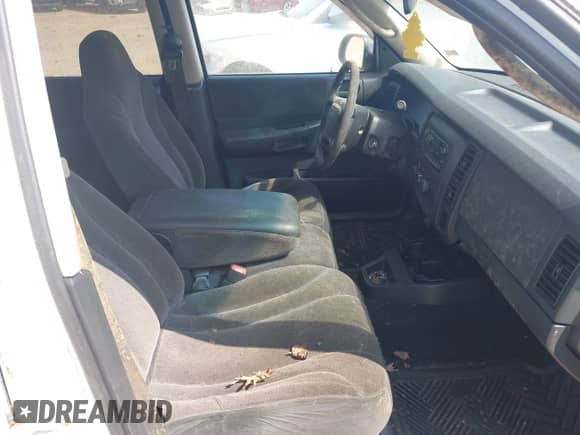 2001 Dodge Dakota Sport z VIN 1B7GL2AN81S101420, wystawiony jako IAAI lot #42387985 z przebiegiem 316 658 mil mil oraz . Historia ofert i sprzedaży dostępna na DreamBid. Obrazek 5.