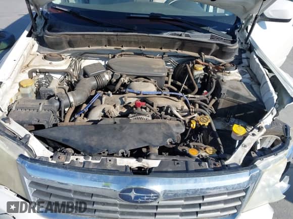 2009 Subaru Forester X with VIN JF2SH63619H758501, listed as a IAAI auction lot 42303581 with 207,078 mi miles and . Bid and sale history available at DreamBid. Image 10.