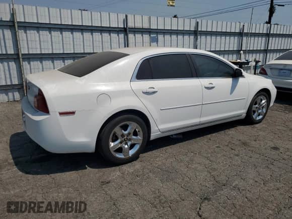 2010 Chevrolet Malibu 1LT с VIN 1G1ZC5EBXAF312078, выставлен на аукционе Copart как лот 67620115 с пробегом 139 322 миль миль и Списание • Salvage title. История ставок и продаж доступна на DreamBid. Изображение 3.