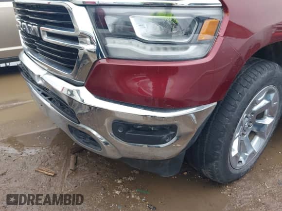 2020 Ram 1500 Big Horn z VIN 1C6RREFT5LN146341, wystawiony jako IAAI lot #41463022 z przebiegiem 135 064 mil mil oraz . Historia ofert i sprzedaży dostępna na DreamBid. Obrazek 17.