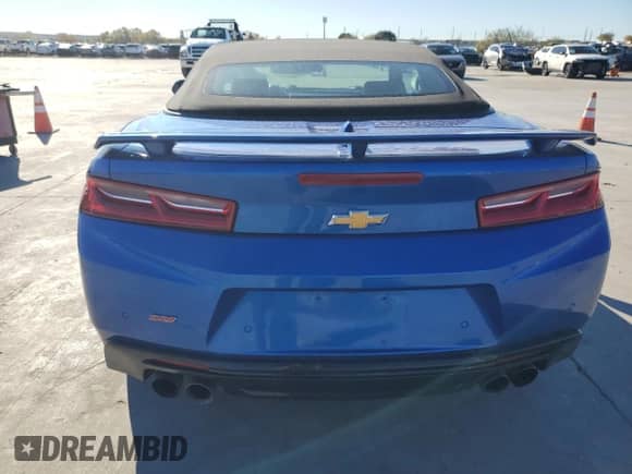 2018 Chevrolet Camaro 2SS z VIN 1G1FH3D73J0162310, wystawiony jako Copart lot #83900234 z przebiegiem 64 523 mil mil oraz Szkoda całkowita • Salvage title. Historia ofert i sprzedaży dostępna na DreamBid. Obrazek 6.