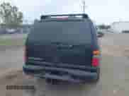 2006 Chevrolet Suburban LTZ z VIN 1GNFK16U06J167523, wystawiony jako IAAI lot #43343169 z przebiegiem 272 223 mil mil oraz . Historia ofert i sprzedaży dostępna na DreamBid. Obrazek 16.