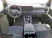 2023 Chevrolet Colorado 4WD Trail Boss с VIN 1GCPTEEK1P1175780, выставлен на аукционе Copart как лот 65999375 с пробегом Не указан миль и Списание • Salvage title. История ставок и продаж доступна на DreamBid. Изображение 8.