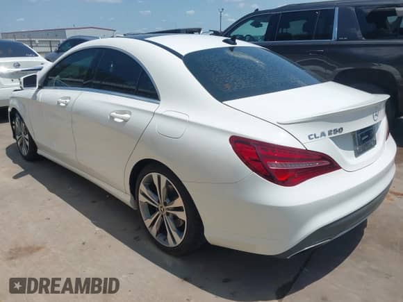 2019 Mercedes-Benz CLA 250 с VIN WDDSJ4EB2KN718779, выставлен на аукционе IAAI как лот 42945526 с пробегом 68 738 миль миль и . История ставок и продаж доступна на DreamBid. Изображение 3.