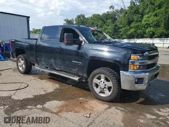2016 Chevrolet Silverado 2500HD LT with VIN 1GC1KVE89GF220545, listed as a Copart auction lot 63319915 with 234,179 mi miles and Salvage title. Bid and sale history available at DreamBid. Image 4.
