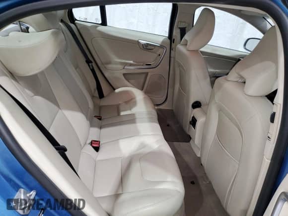 2015 Volvo S60 T5 Premier Plus с VIN YV1612TC8F1304781, выставлен на аукционе Copart как лот 55296875 с пробегом 60 796 миль миль и Списание • Salvage title. История ставок и продаж доступна на DreamBid. Изображение 10.