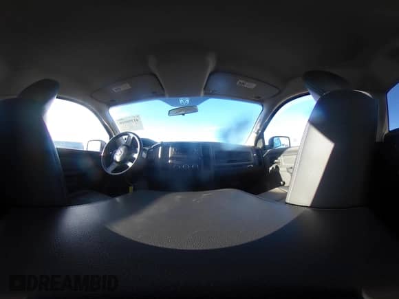 2011 Ram 1500 ST z VIN 3D7JB1EK1BG506911, wystawiony jako IAAI lot #41390919 z przebiegiem 64 689 mil mil oraz . Historia ofert i sprzedaży dostępna na DreamBid. Obrazek 19.