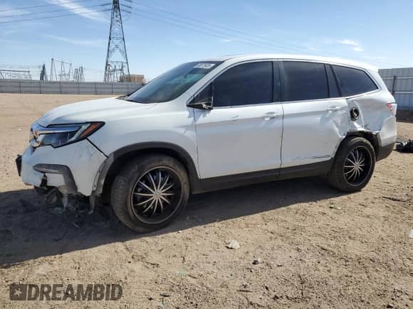 2022 Honda Pilot EX-L with VIN 5FNYF6H55NB015235, listed as a Copart auction lot 60871925 with 140,008 mi miles and Salvage title. Bid and sale history available at DreamBid. Image 1.